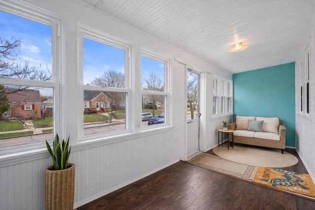 521 S 67th STREET, Milwaukee, WI 53214