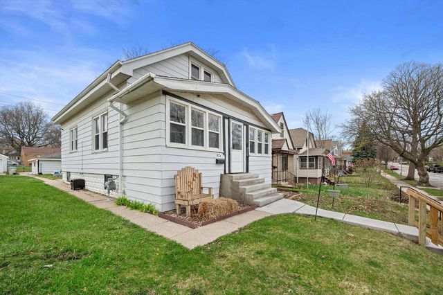 521 S 67th STREET, Milwaukee, WI 53214
