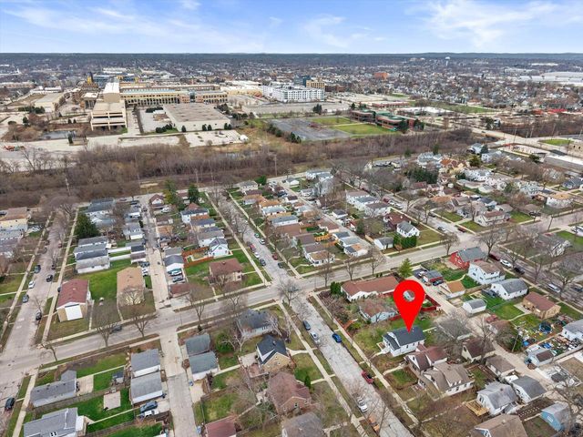 521 S 67th STREET, Milwaukee, WI 53214