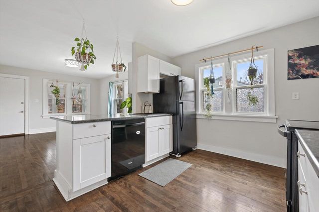 521 S 67th STREET, Milwaukee, WI 53214