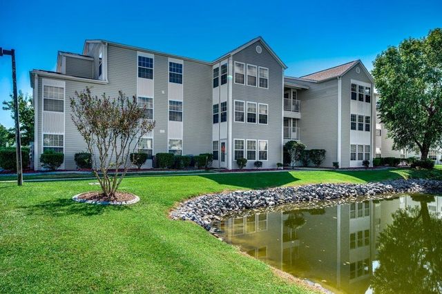2269 Essex Dr Apt I, Surfside Beach, SC 29575