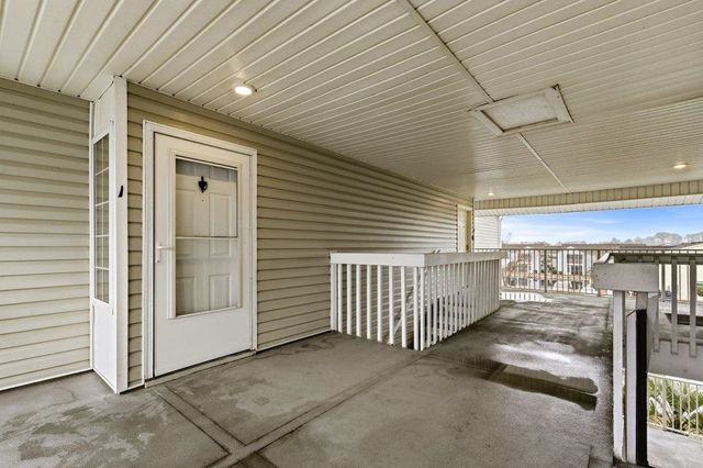 2269 Essex Dr Apt I, Surfside Beach, SC 29575