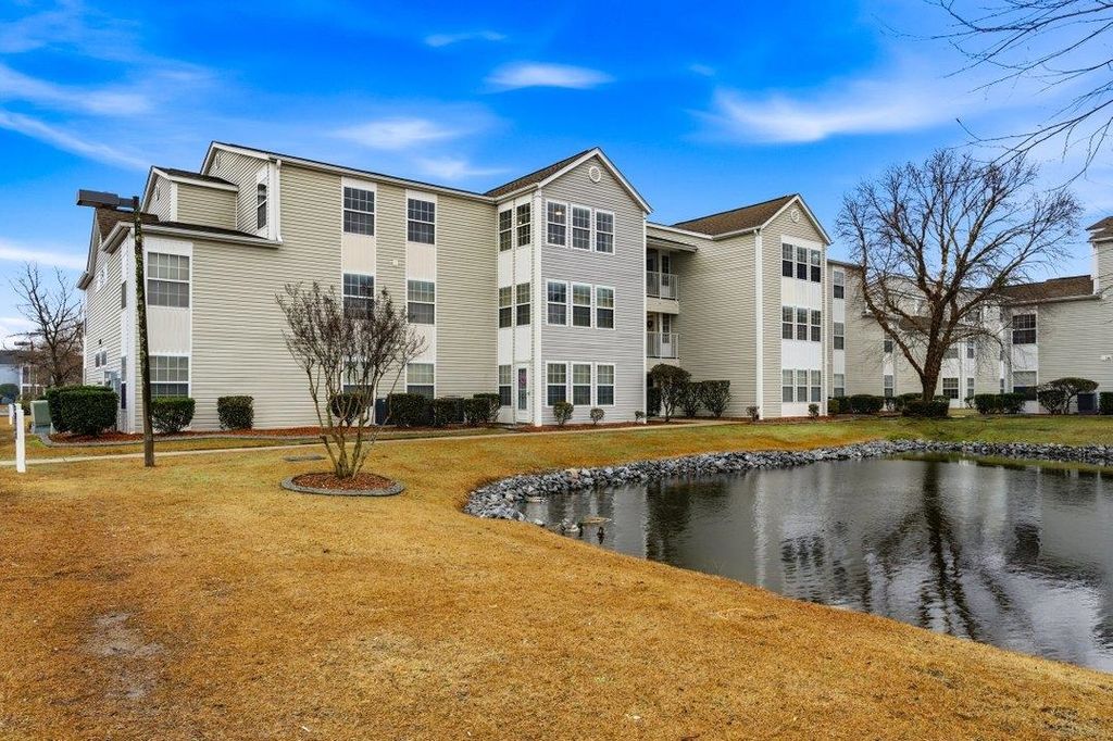 2269 Essex Dr Apt I, Surfside Beach, SC 29575