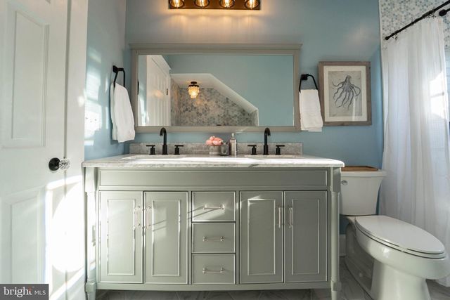 516 N ROCK GLEN RD, Baltimore, MD 21229