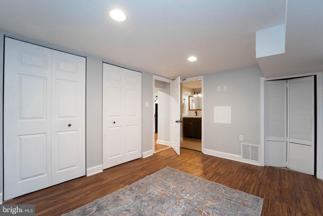 516 N ROCK GLEN RD, Baltimore, MD 21229