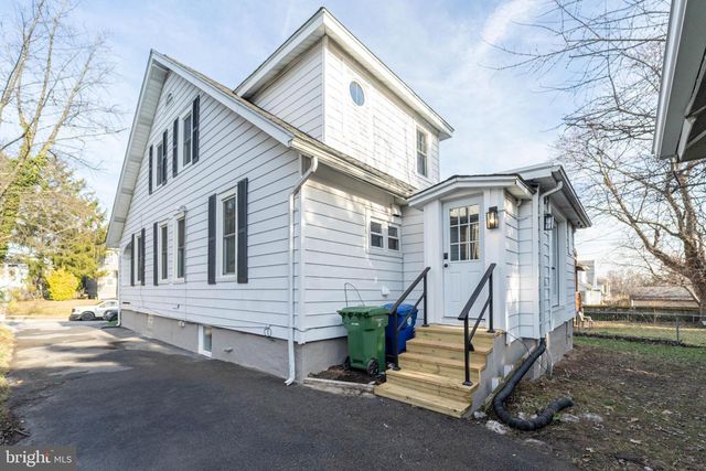 516 N ROCK GLEN RD, Baltimore, MD 21229