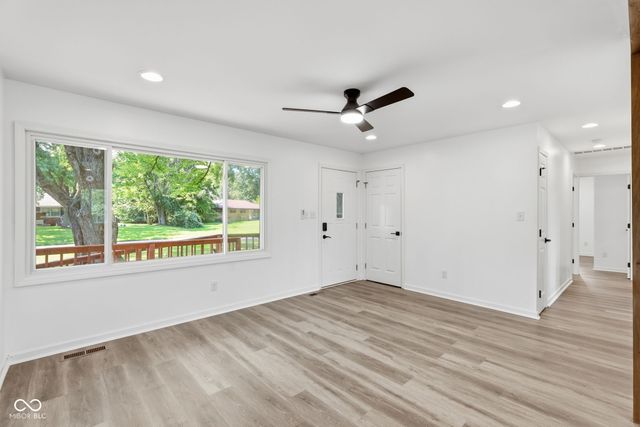 10735 Vali Drive, Carmel, IN 46280
