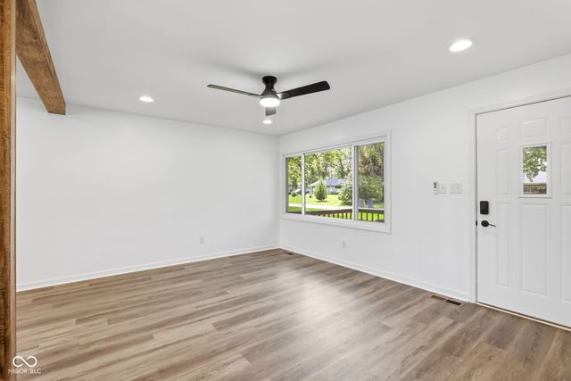 10735 Vali Drive, Carmel, IN 46280
