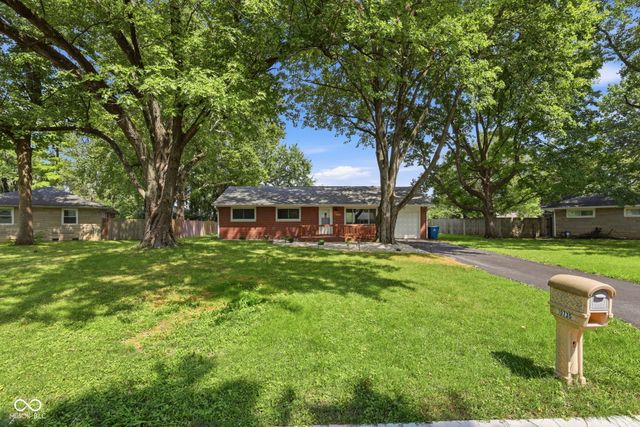 10735 Vali Drive, Carmel, IN 46280