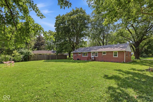 10735 Vali Drive, Carmel, IN 46280