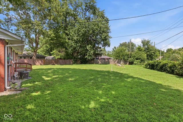 10735 Vali Drive, Carmel, IN 46280