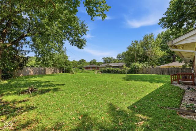 10735 Vali Drive, Carmel, IN 46280