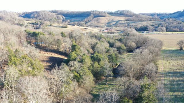 256 Lynchburg Hwy, Fayetteville, TN 37334