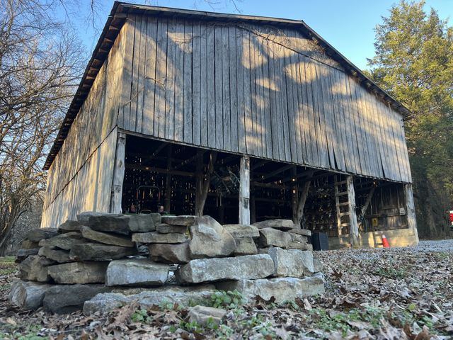 256 Lynchburg Hwy, Fayetteville, TN 37334