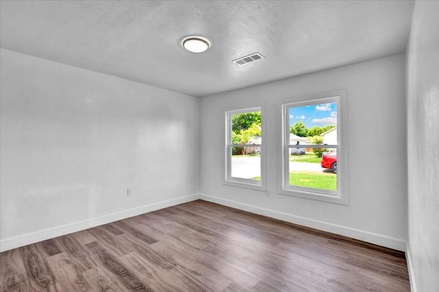 601 S Fillmore Street, El Reno, OK 73036