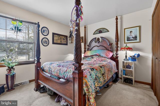 400 S PLUM ST, Mount Joy, PA 17552