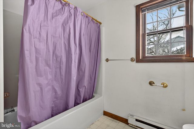 400 S PLUM ST, Mount Joy, PA 17552