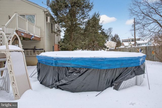 400 S PLUM ST, Mount Joy, PA 17552