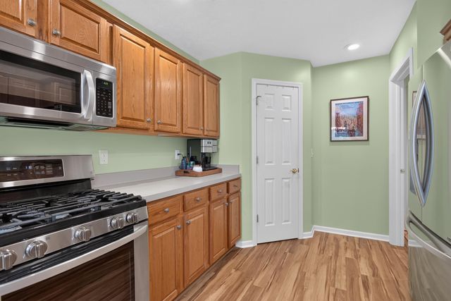 2061 Elwood Boulevard, Spring Arbor, MI 49283