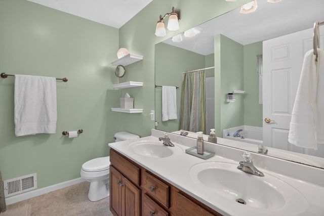 2061 Elwood Boulevard, Spring Arbor, MI 49283
