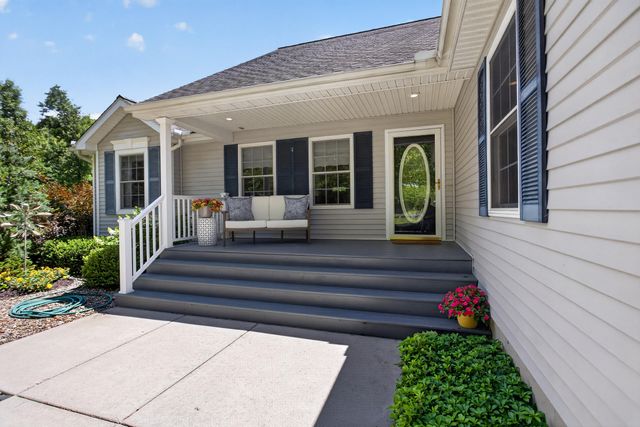 2061 Elwood Boulevard, Spring Arbor, MI 49283