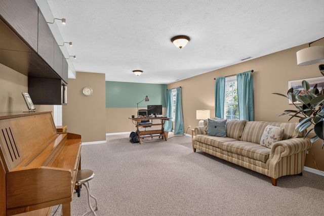 2061 Elwood Boulevard, Spring Arbor, MI 49283