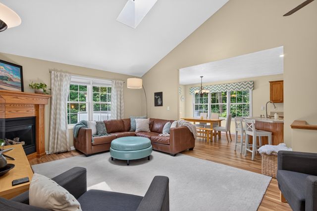 2061 Elwood Boulevard, Spring Arbor, MI 49283