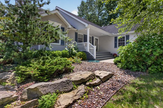 2061 Elwood Boulevard, Spring Arbor, MI 49283