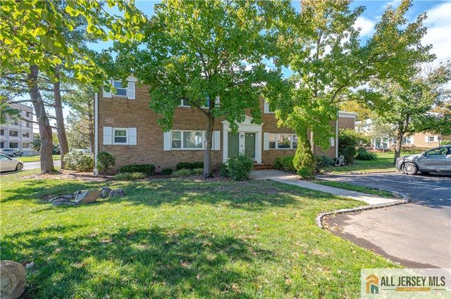 27 Judson Street 15A, Edison, NJ 08837