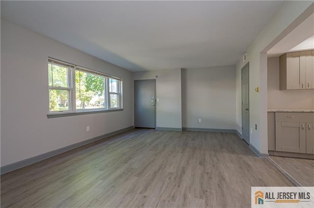 27 Judson Street 15A, Edison, NJ 08837