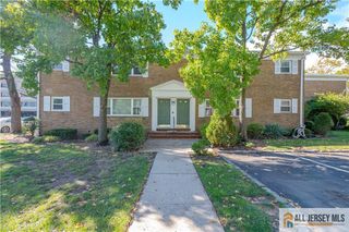 27 Judson Street 15A, Edison, NJ 08837
