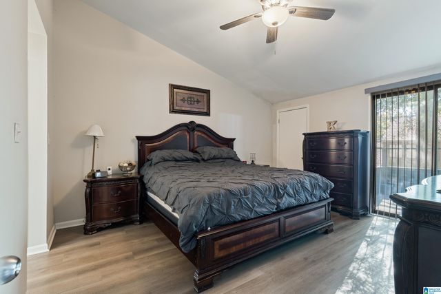 3827 WINDHOVER DRIVE # 3, Vestavia Hills, AL 35216