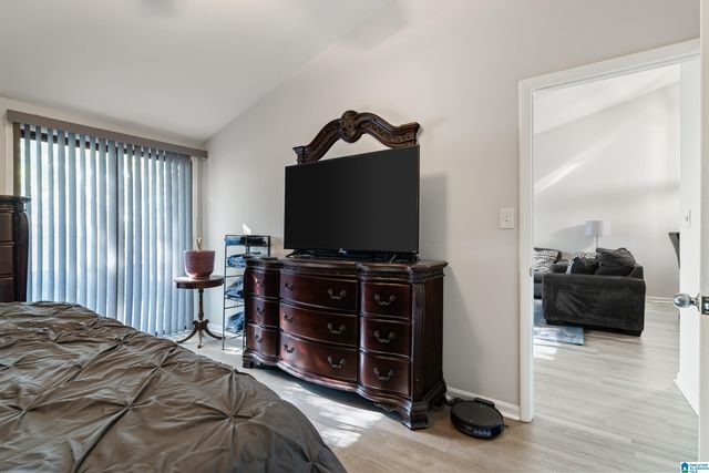 3827 WINDHOVER DRIVE # 3, Vestavia Hills, AL 35216