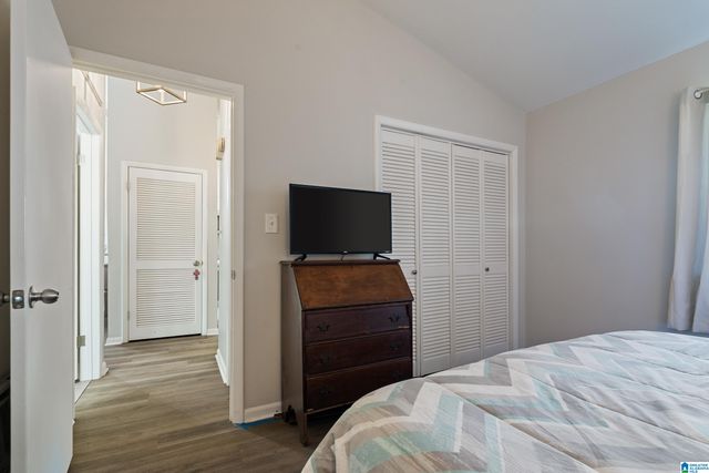 3827 WINDHOVER DRIVE # 3, Vestavia Hills, AL 35216