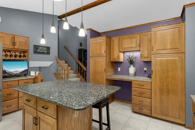 105 Interlachen Road, Burnsville, MN 55306