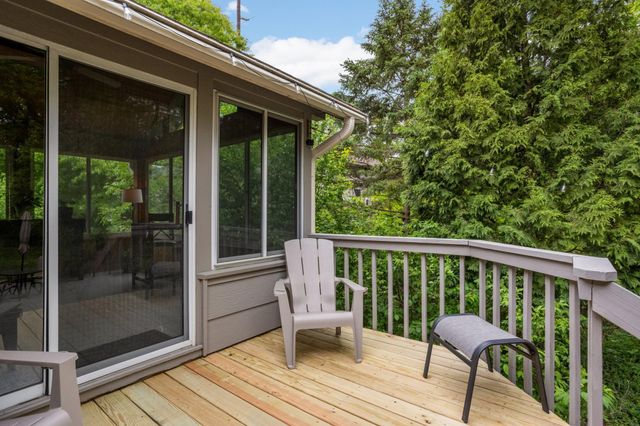 105 Interlachen Road, Burnsville, MN 55306