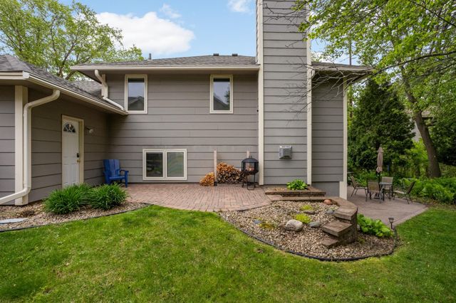 105 Interlachen Road, Burnsville, MN 55306