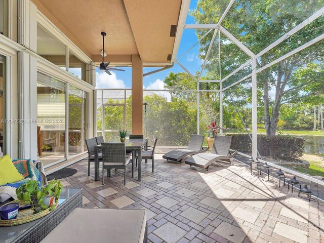 12461 NW 63rd St, Coral Springs, FL 33076