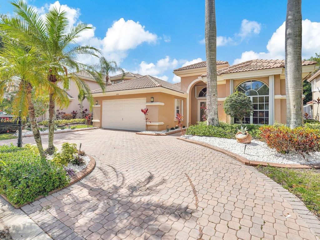 12461 NW 63rd St, Coral Springs, FL 33076
