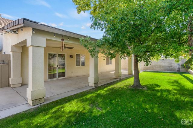 2418 Brazil Avenue, Bakersfield, CA 93313