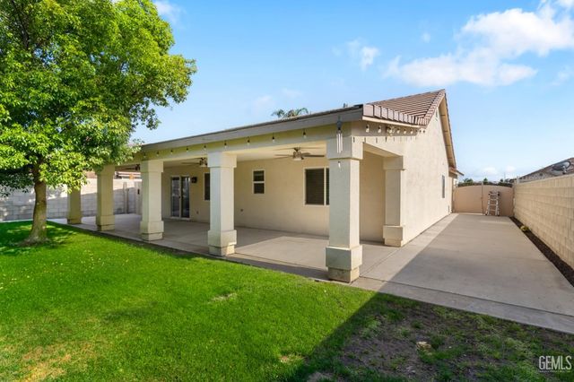 2418 Brazil Avenue, Bakersfield, CA 93313