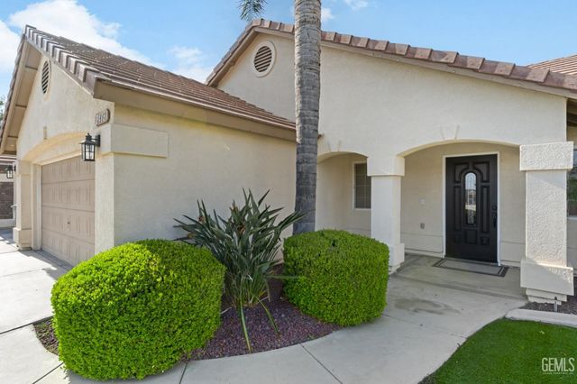 2418 Brazil Avenue, Bakersfield, CA 93313
