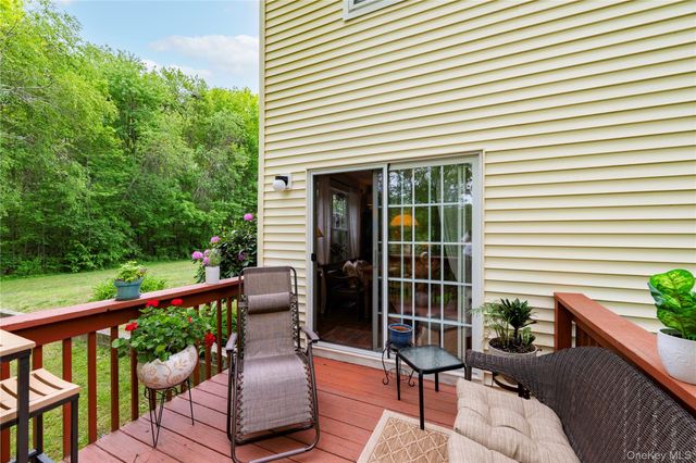 129 Stringham Road 31, Lagrangeville, NY 12540