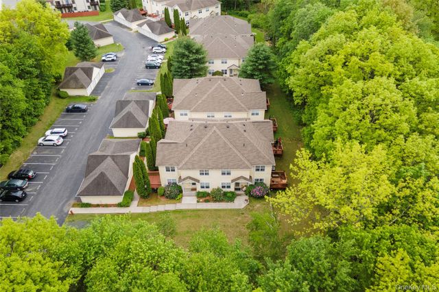 129 Stringham Road 31, Lagrangeville, NY 12540