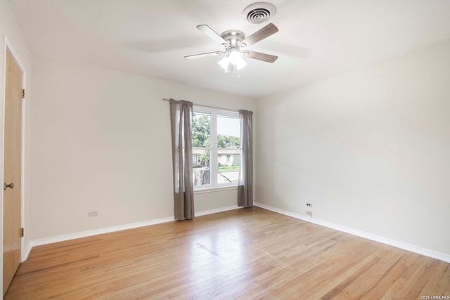1135 Vanderbilt, San Antonio, TX 78210