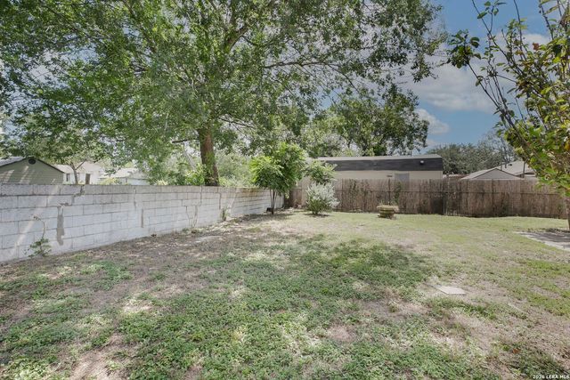 1135 Vanderbilt, San Antonio, TX 78210