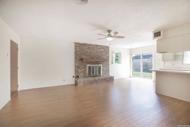 1135 Vanderbilt, San Antonio, TX 78210