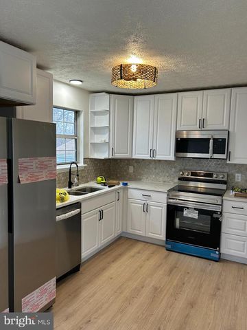 12276 WENDY LN, Waldorf, MD 20601