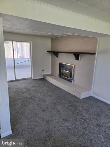 12276 WENDY LN, Waldorf, MD 20601
