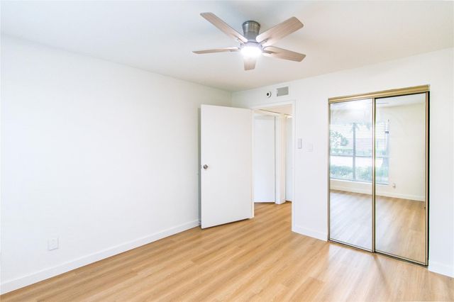 14555 Wunderlich Drive 3505, Houston, TX 77069